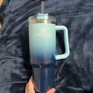 New 40oz Stanley Aqua with custom navy blue powder coat. (Not done by me)